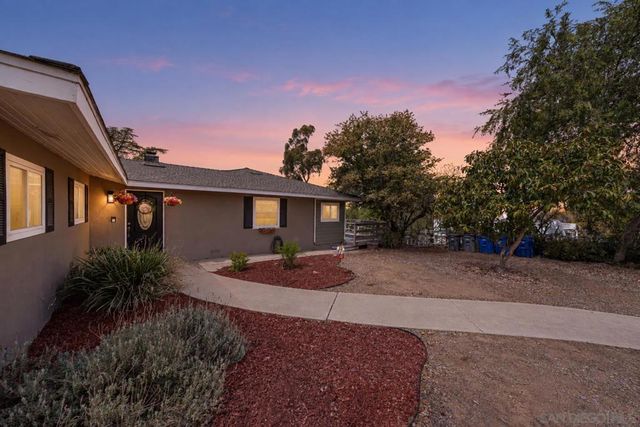 2110 Via Corina, Alpine, CA 91901