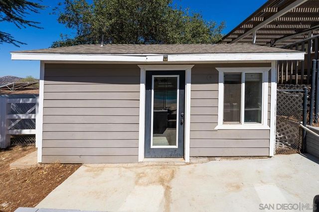 2110 Via Corina, Alpine, CA 91901