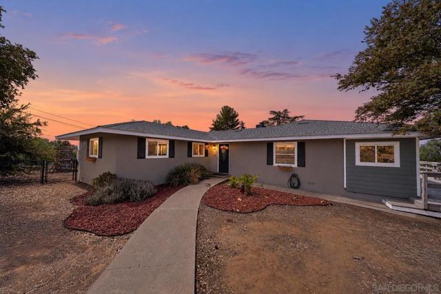 2110 Via Corina, Alpine, CA 91901