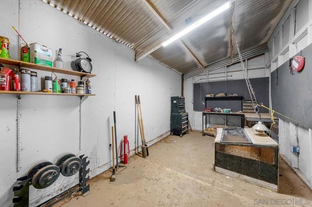 2110 Via Corina, Alpine, CA 91901