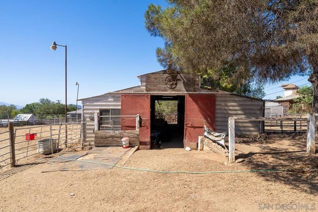 2110 Via Corina, Alpine, CA 91901