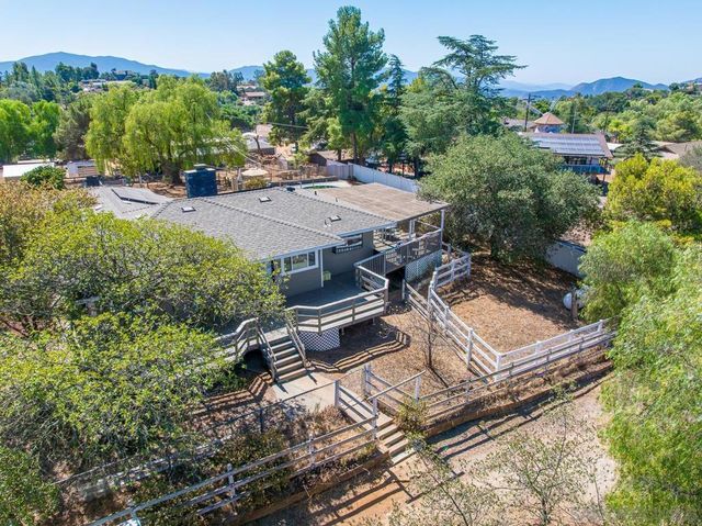 2110 Via Corina, Alpine, CA 91901