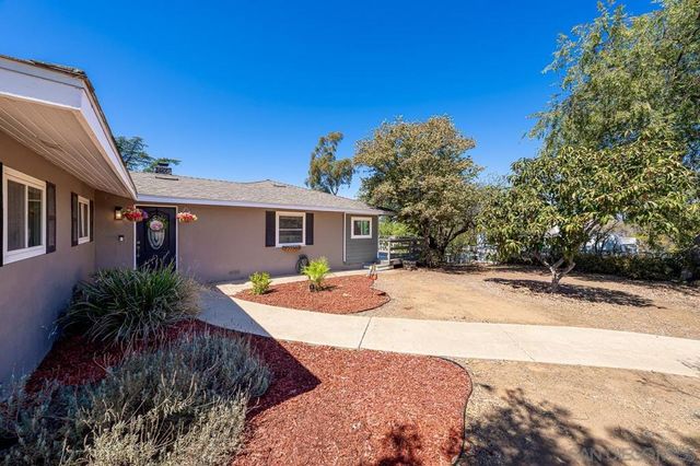 2110 Via Corina, Alpine, CA 91901