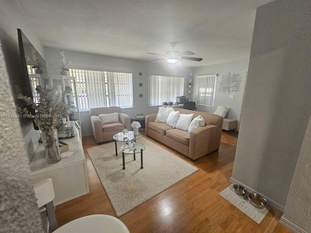 5010 NW 51st Ct, Tamarac, FL 33319