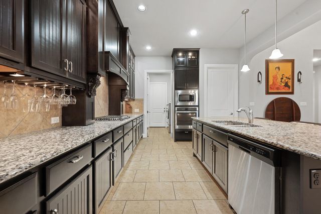 362 Wellington DR, Austin, TX 78737