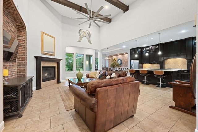 362 Wellington DR, Austin, TX 78737