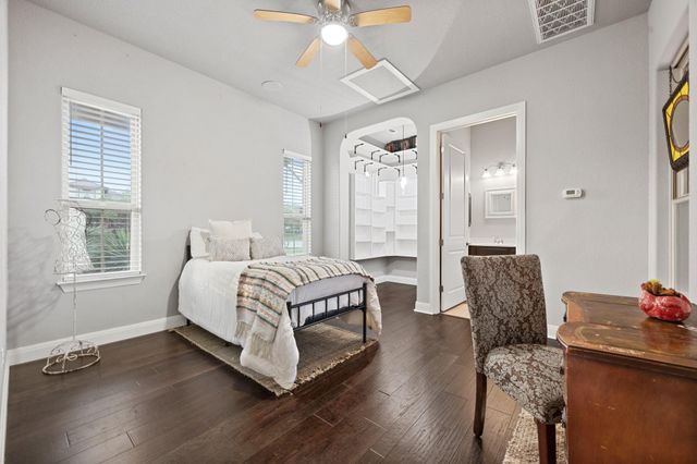 362 Wellington DR, Austin, TX 78737