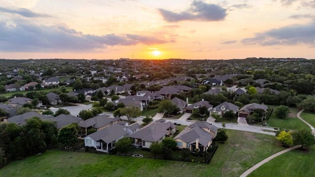 362 Wellington DR, Austin, TX 78737