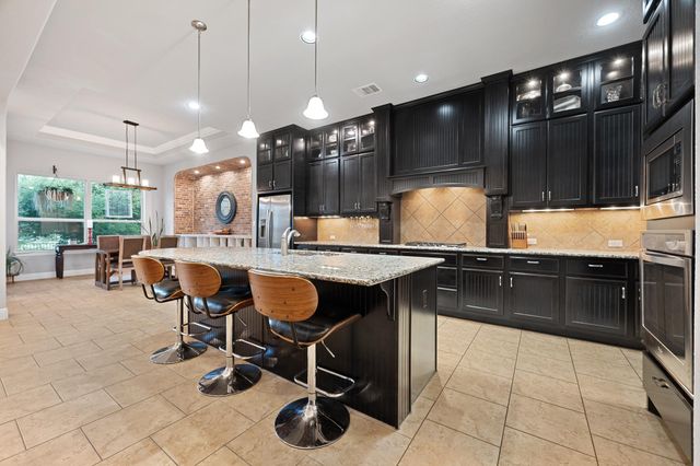 362 Wellington DR, Austin, TX 78737