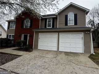 2463 Meadow Springs Drive, Lithonia, GA 30058