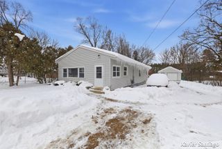 1629 Richmond Street NW, Grand Rapids, MI 49504