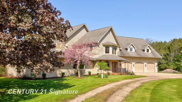 4285 N Iva Road, Hemlock, MI 48626