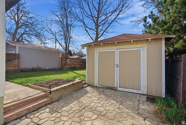 1196 E BROWNING AVE, Salt Lake City, UT 84105