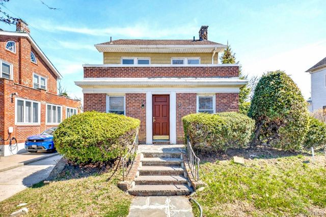 35-71 162nd Street, Flushing, NY 11358