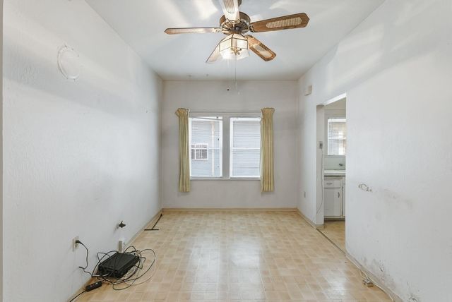 1260 96Th Ave, Oakland, CA 94603