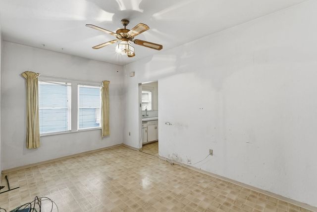 1260 96Th Ave, Oakland, CA 94603