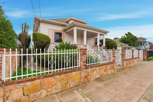 1260 96Th Ave, Oakland, CA 94603