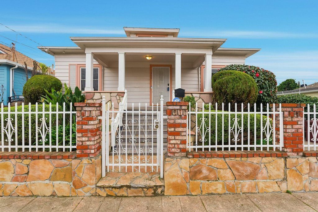 1260 96Th Ave, Oakland, CA 94603