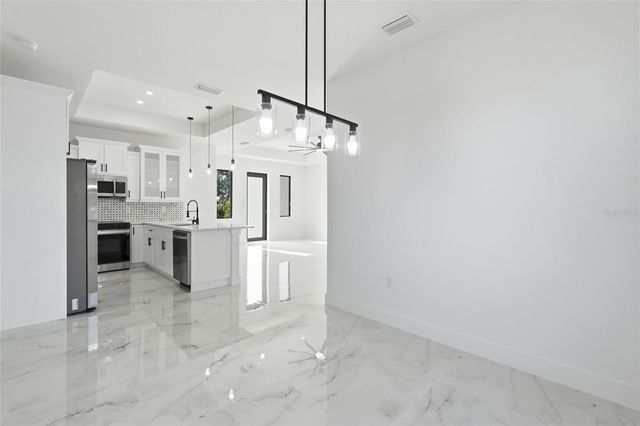 1134 HOLMES AVE S, Lehigh Acres, FL 33974