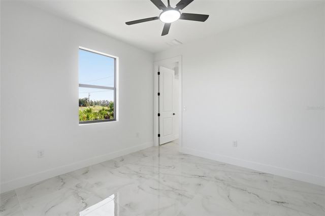 1134 HOLMES AVE S, Lehigh Acres, FL 33974