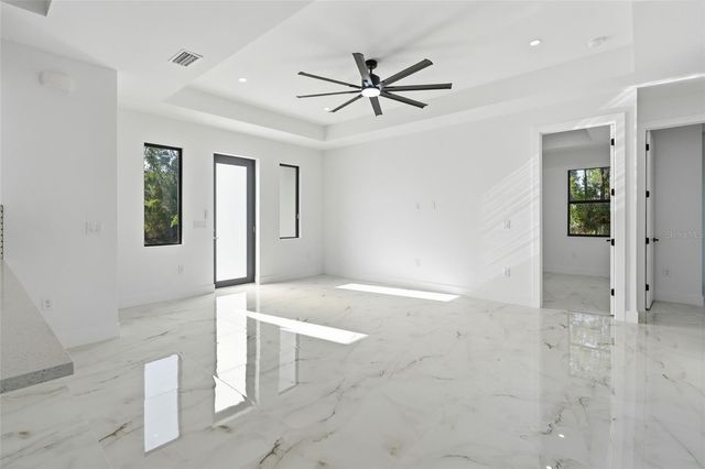 1134 HOLMES AVE S, Lehigh Acres, FL 33974
