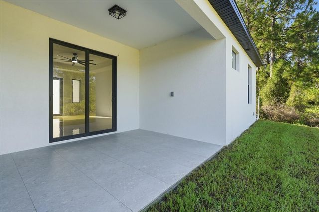 1134 HOLMES AVE S, Lehigh Acres, FL 33974