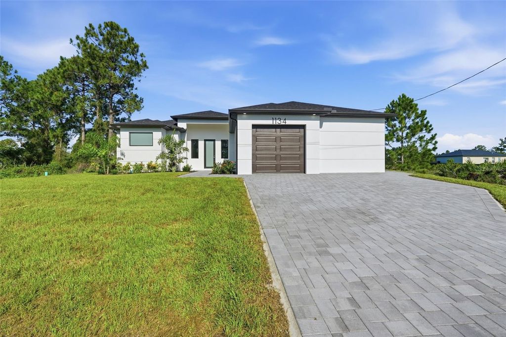 1134 HOLMES AVE S, Lehigh Acres, FL 33974