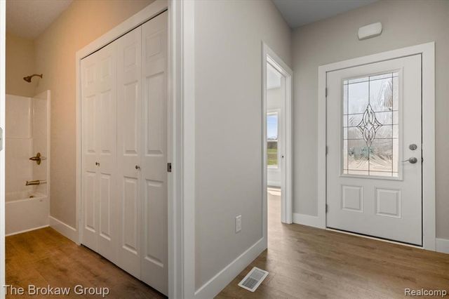 3371 Meadowridge Court, Davison, MI 48423