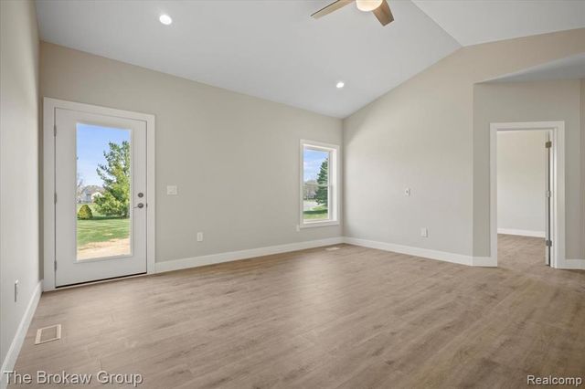 3371 Meadowridge Court, Davison, MI 48423