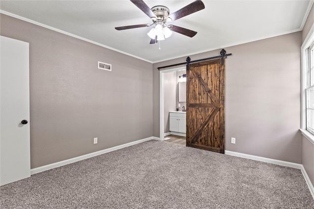 11911 E 44th Street, Kansas City, MO 64133