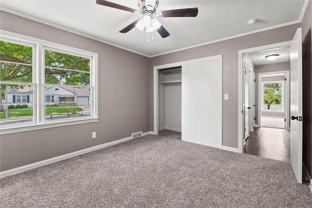 11911 E 44th Street, Kansas City, MO 64133