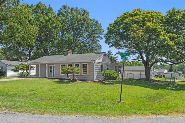 11911 E 44th Street, Kansas City, MO 64133