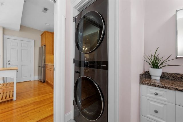 8 Parker Rd 5, Wakefield, MA 01880