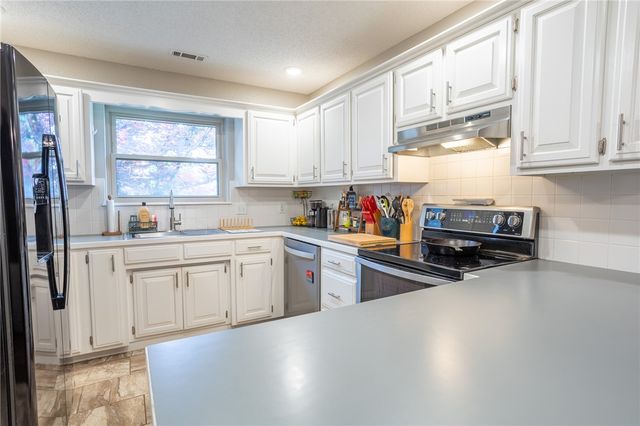 3380 Ryan Street, Springdale, AR 72764