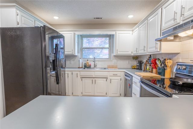 3380 Ryan Street, Springdale, AR 72764