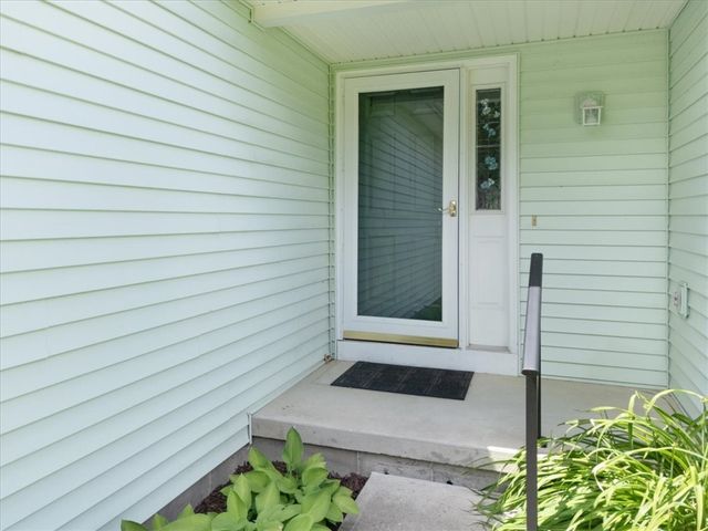 7587 Salmon Creek Road, Williamson, NY 14589