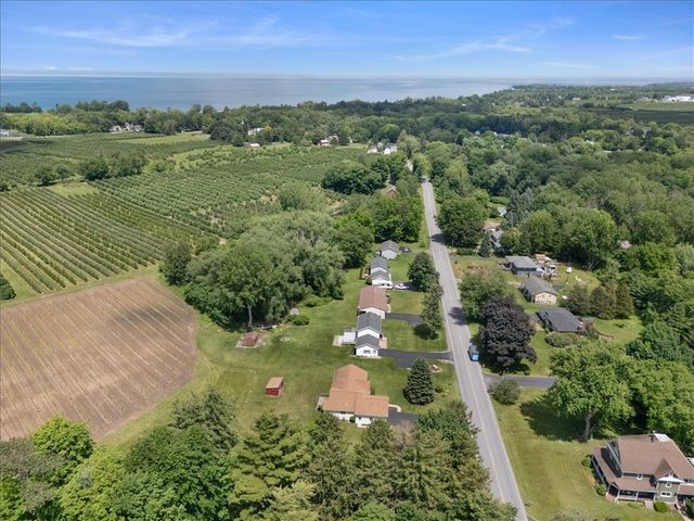 7587 Salmon Creek Road, Williamson, NY 14589
