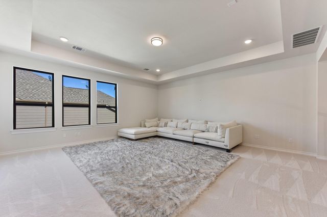 222 Rio Ranchero RD, Georgetown, TX 78628