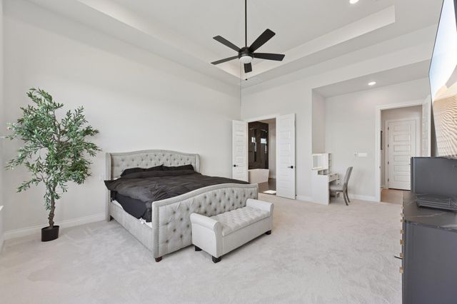 222 Rio Ranchero RD, Georgetown, TX 78628