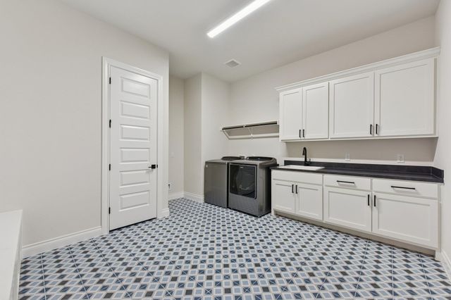 222 Rio Ranchero RD, Georgetown, TX 78628