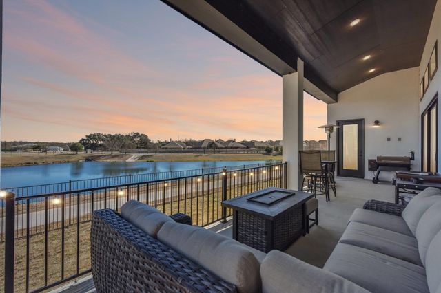 222 Rio Ranchero RD, Georgetown, TX 78628