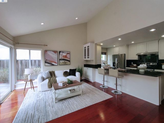 3542 Surry Pl, Fremont, CA 94536