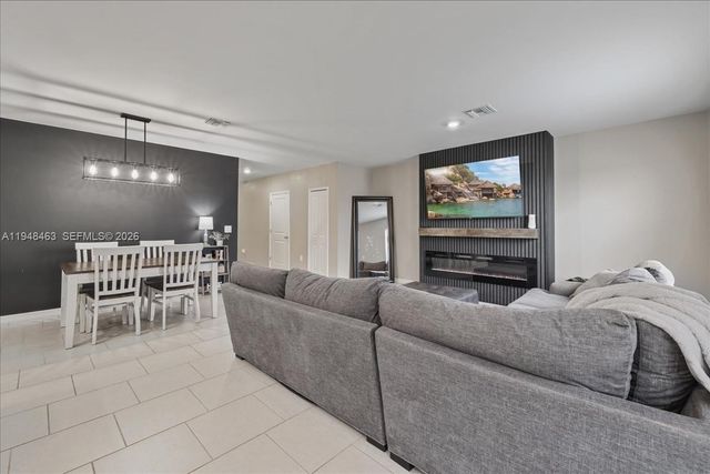 19771 Garden Ridge Ct, Other City - In The State Of Florida, FL 33936