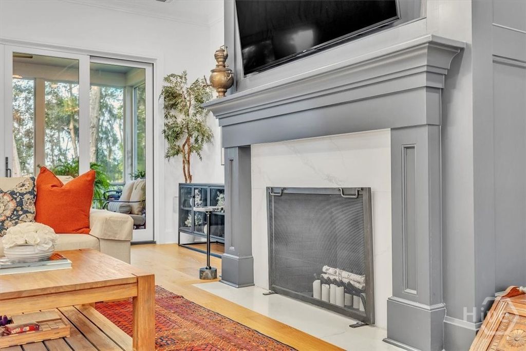 Image 13 of property listing at 822 Dancy Avenue, Savannah, GA 31419