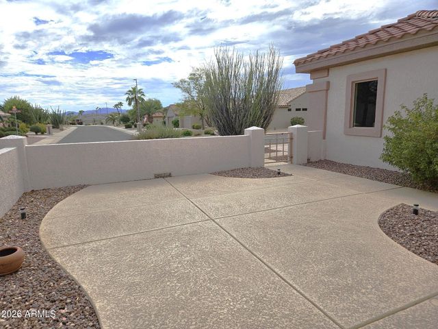 16012 W STARLIGHT Drive, Surprise, AZ 85374