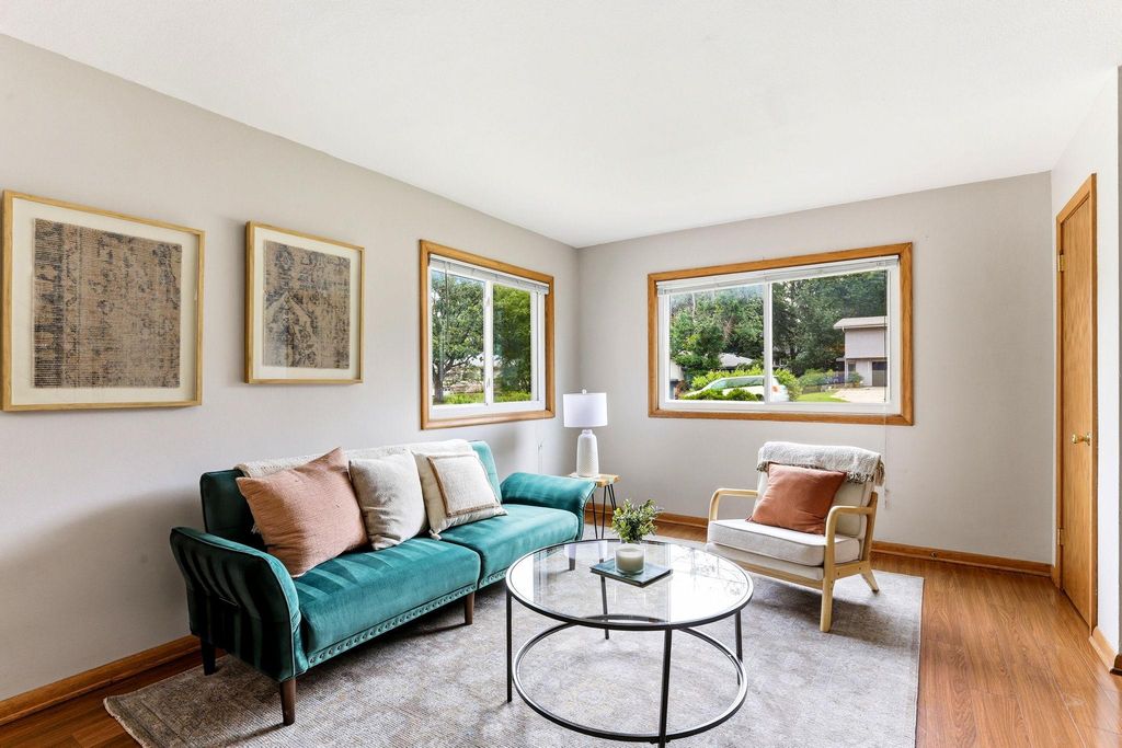 6218 France Avenue S, Edina, MN 55410 — exterior