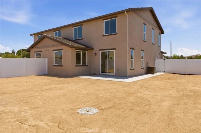5855 Persepolis Ct., Riverside, CA 92505