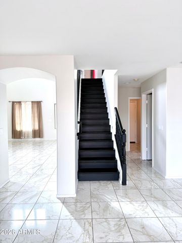 2326 W GABY Road, Phoenix, AZ 85041