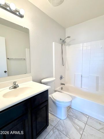 2326 W GABY Road, Phoenix, AZ 85041