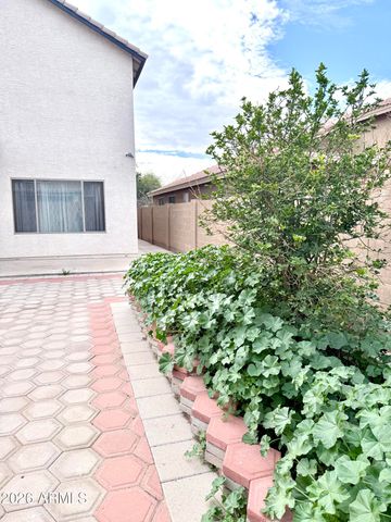 2326 W GABY Road, Phoenix, AZ 85041